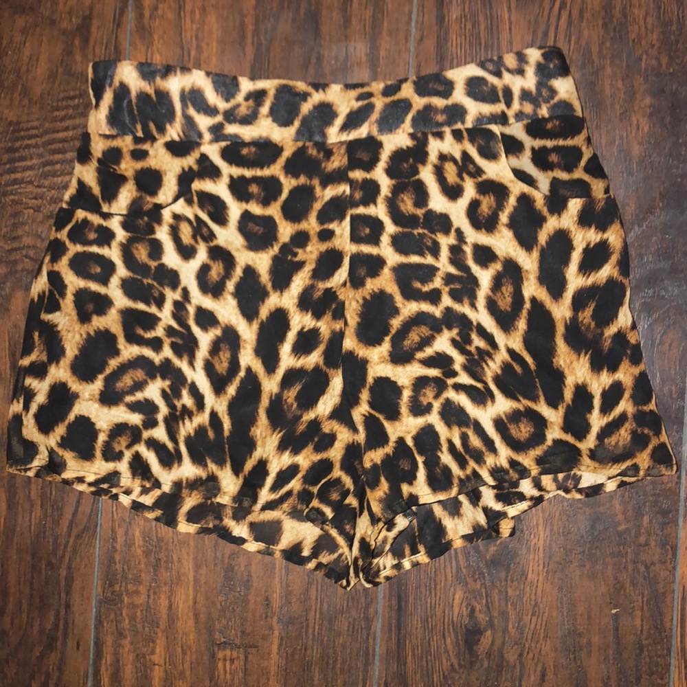 Leopard Print Chiffon High Waisted Shorts